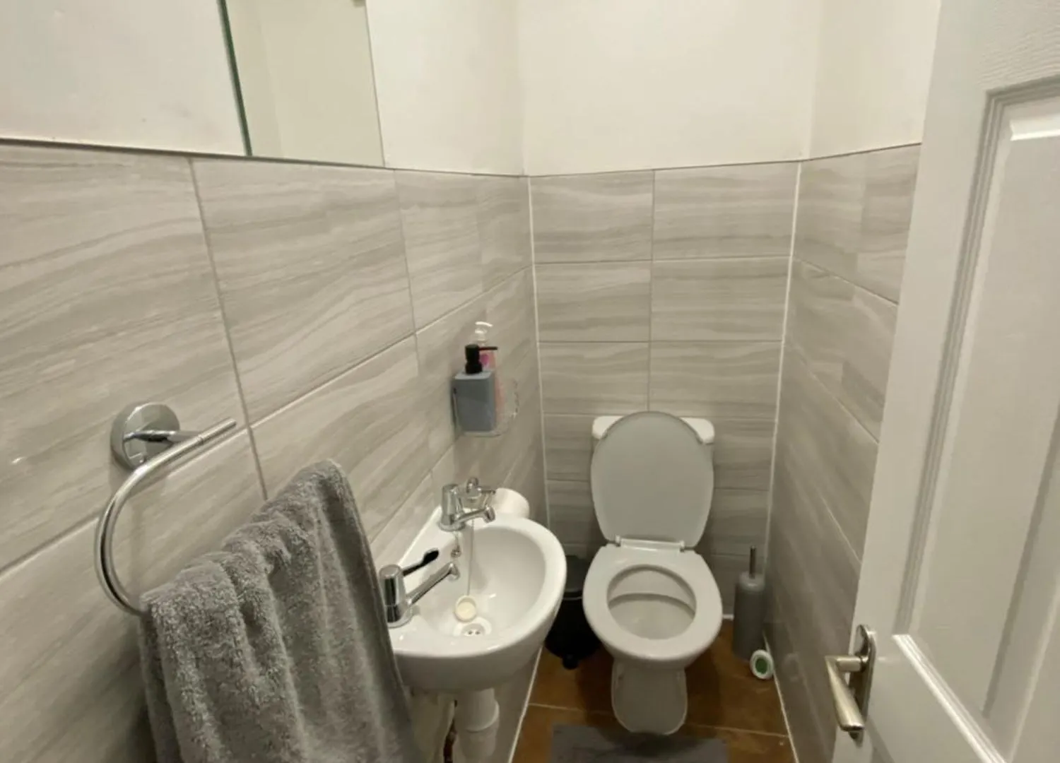 B&T Pleasure Homes - Southend 0*, Southend-on-Sea