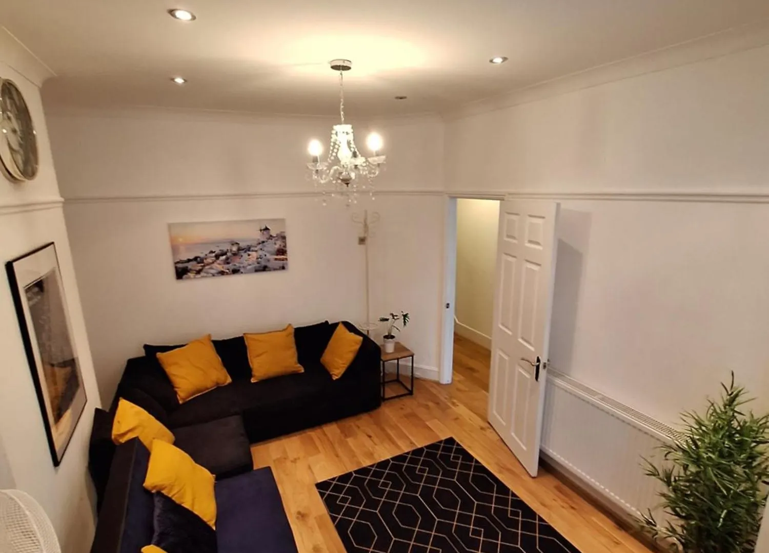 B&T Pleasure Homes - Southend