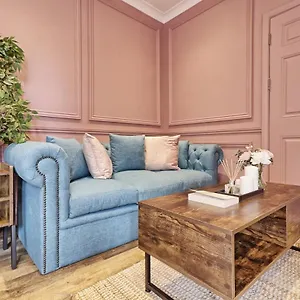  Apartment Urban Stylish -